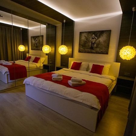 Hrodberht Ski Apartment Buşteni Zewnętrze zdjęcie